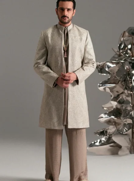 Essential Sherwani