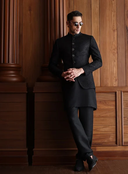 BLACK TEXTURED PRINCE COAT